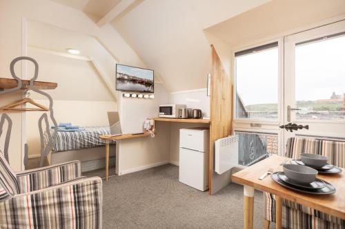 Silver Street Suites in 惠特比