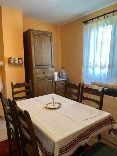 Vikendica Mali Pozarevac in Mala Ivanča