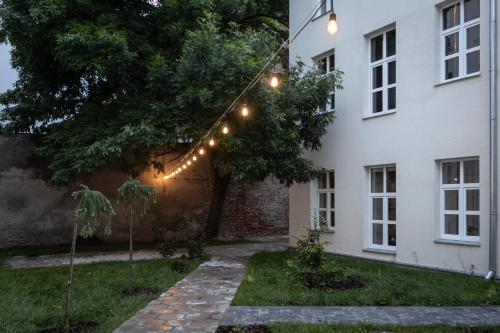 Exterior view of Polpo Aparthotel & Bistro