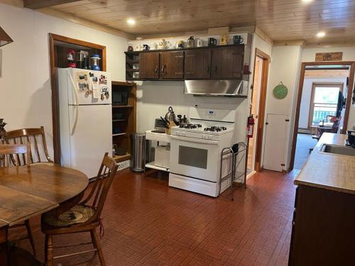 West Bay Hideaway in Big Moose (NY)
