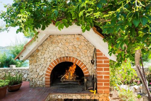 Holiday in Zečevo (Holiday in Zecevo) in เซเชโว โรกอซนิคโก