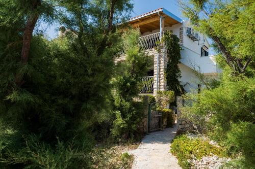 Holiday in Zečevo (Holiday in Zecevo) in เซเชโว โรกอซนิคโก