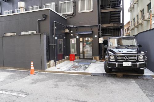 新今宮駅前1分和風個室青年旅館Hostel