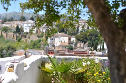 City Central Studio +Private Garden +Amazing View, Ronda (foto 2)