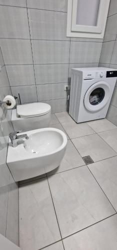 Two-Bedroom Apartment image 6