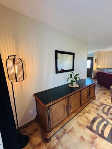 GITE Au 21 Loveroom in Beaumont-la-Ronce