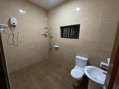 One-Bedroom Apartment image 1