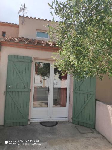 A quelques pas de la mer in แซง ซีพริออง