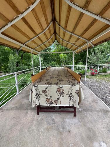 Quba Dağ Mənzərəli Bağ Evi Quba Mountain View Garden House (Quba Dag Mənzərəli Bag Evi Quba Mountain View Garden House) in Qırızdəhnə