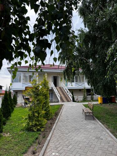 Квартира-студия Радуга Вест Прованс