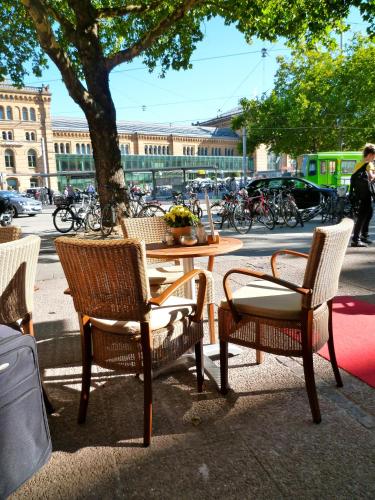 Central-Hotel Kaiserhof - image 3