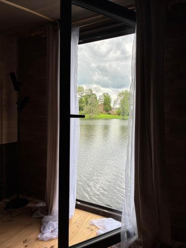 4Seasons lake House in Alūksne