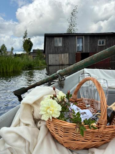 4Seasons lake House in Alūksne