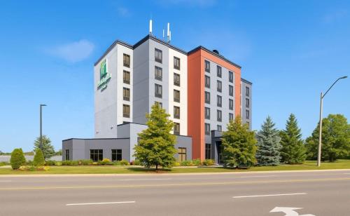 Holiday Inn & Suites Mississauga West - Meadowvale by IHG