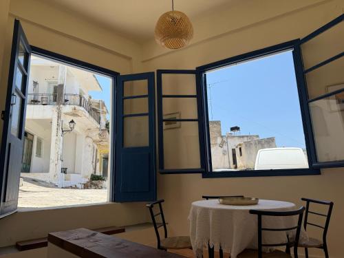 iris house - Κριτσά