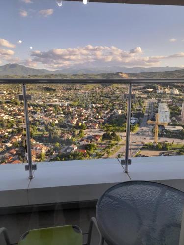 Skyline View Apartment - 35th Floor, Cevahir Tower Skopje, Skopje (fotografie 5)