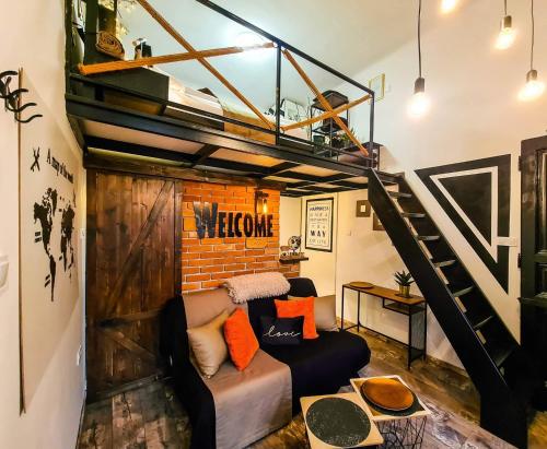 Rustic flat with perfect location, Budapeszt