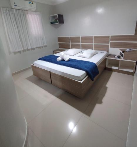 Single Room image 3
