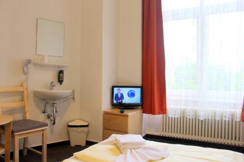 Pension Central Hostel Berlin - image 14