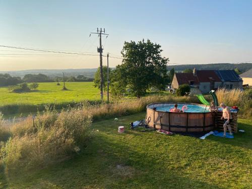 Les Hautes Loignieres in Pre-en-Pail