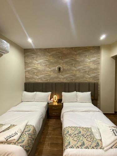 Deluxe Double or Twin Room with City View room in Golden Season Hotel