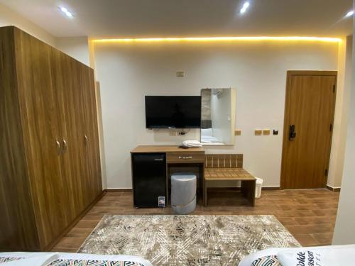 Deluxe Double or Twin Room with City View image 1