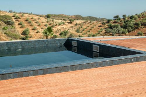 Portugals Infinity - Fantástica casa de campo com vista de mar em Tavira (Portugals Infinity - Fantastica casa de campo com vista de mar em Tavira) in ซานตามาเรีย