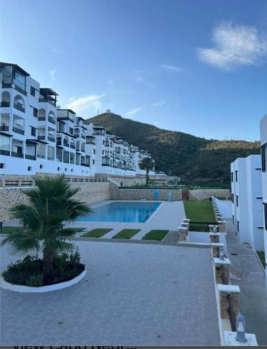 Bel appart lumineux avec vue imprenable sur la mer et la montagne in Cabo Negro