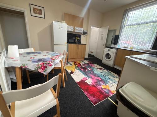 Konyha, Simple Lodge in Wakefield