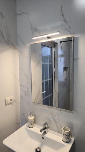 HOTEL VILA 15 - CENTER, Tirana (foto 7)