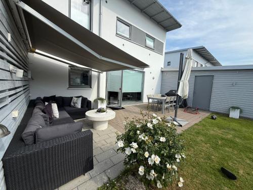 발코니/테라스, Modern Luxury Home in Malmö (Modern Luxury Home in Malmo) in 예거스로 빌라스타드