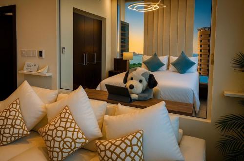 Vacation Friendly Beach View Luxury 1Bedroom- Walk To Beach & Mall, Dubai