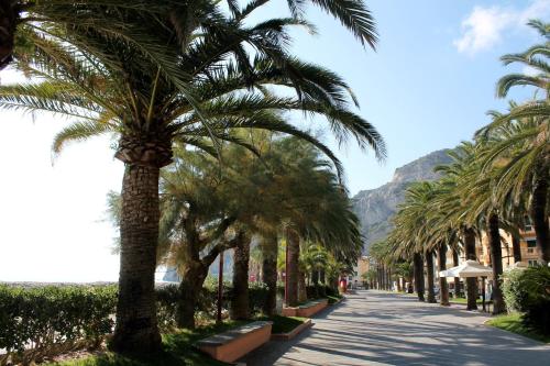 Casa Azzurro Pervinca by Holiday World - image 11