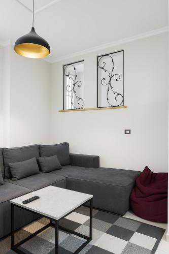 The Prism - Modern Apartment in Tirana City Center, Tirana