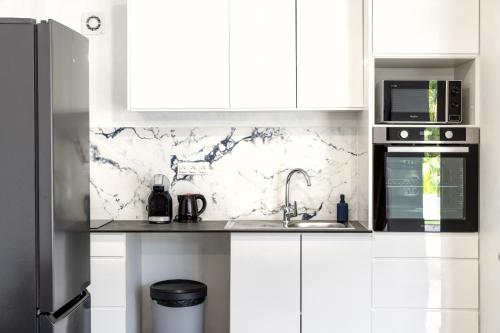 Cocina, Appartement des 5 Trésors - piscine et vue panoramique (Appartement des 5 Tresors - piscine et vue panoramique) in Le Precheur