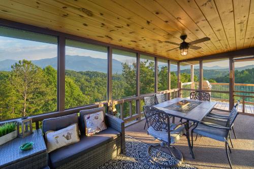 Hawks Ridge in Sevierville, USA