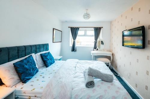 Family & Group Stay in Manchester - Free Parking, Manchester (Foto 8)
