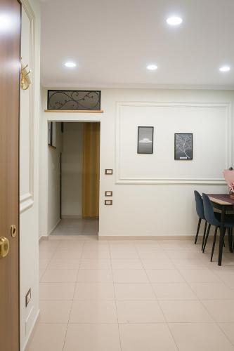 The Prism - Modern Apartment in Tirana City Center, Tirana (photo 7)
