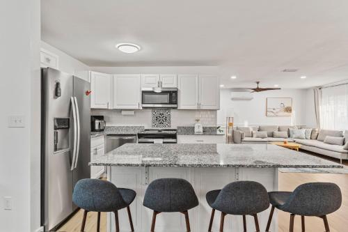 Poolside Paradise in 可可納特中區