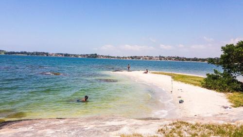 Kitnet 03 in Iguabinha