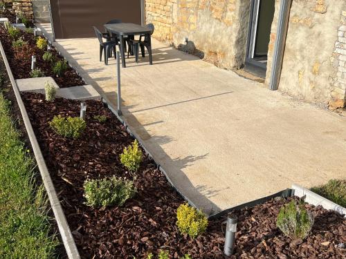 Campagne, confort moderne : Grand appartement renove pour 8 pers. avec terrasse et jardin spacieux - in Louppy-sur-Loison