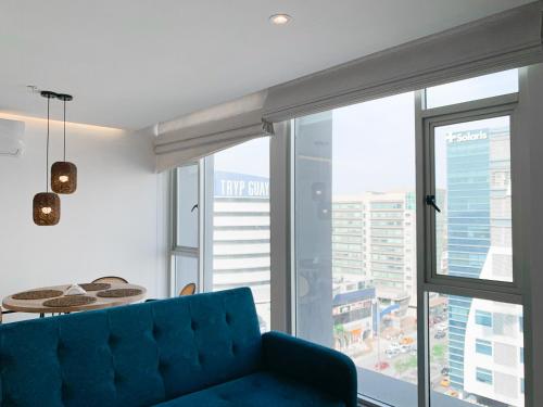 Suite with City View image 10
