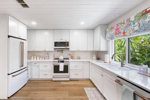 Faciliteiten, Salt & Sand on Catamaran in Hutchinson Island (FL)