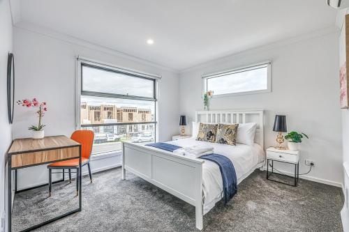 StayAU Fresh Modern 4BR Retreat Netflix in Berwick