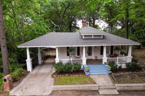 Bungalow - 3BD 2BA - W Cola - Close to Tennis CT in West Columbia (SC)