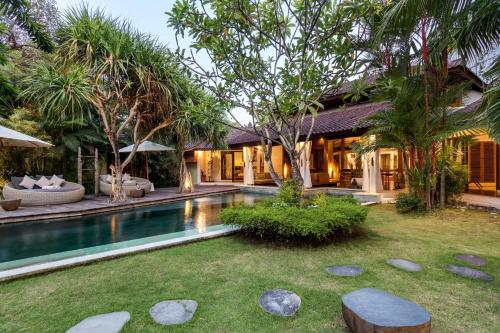 Three-Bedroom Villa image 1