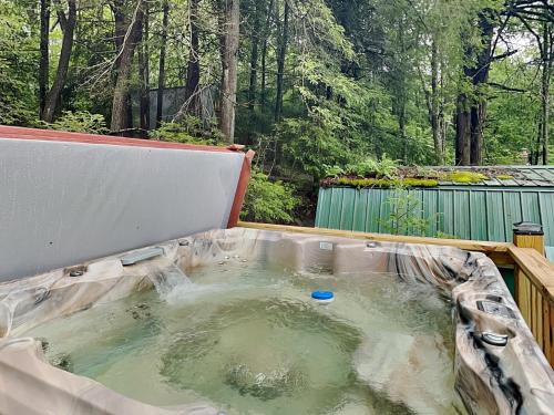 Hideaway in Oakland, USA