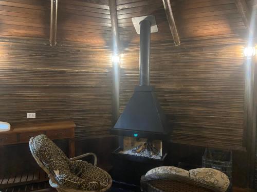 Chalé das Arapongas Santuário Bellatrix (Chale das Arapongas Santuario Bellatrix) in Campina Grande Do Sul