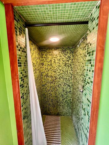Room 7 - Downtown Joshua Tree Motel - Pet Friendly - Walk to Shops & Visitor Center, Minutes to Park Entrance, Joshua Tree (zdjęcie 7)