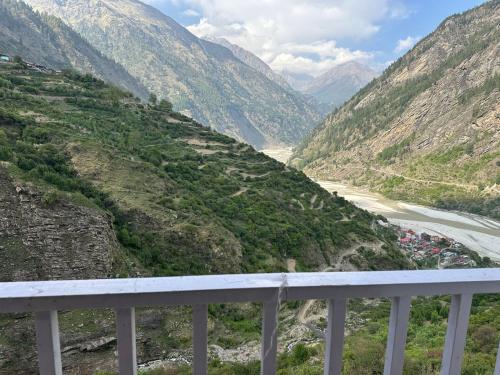 Harsil Heights in หรศิล